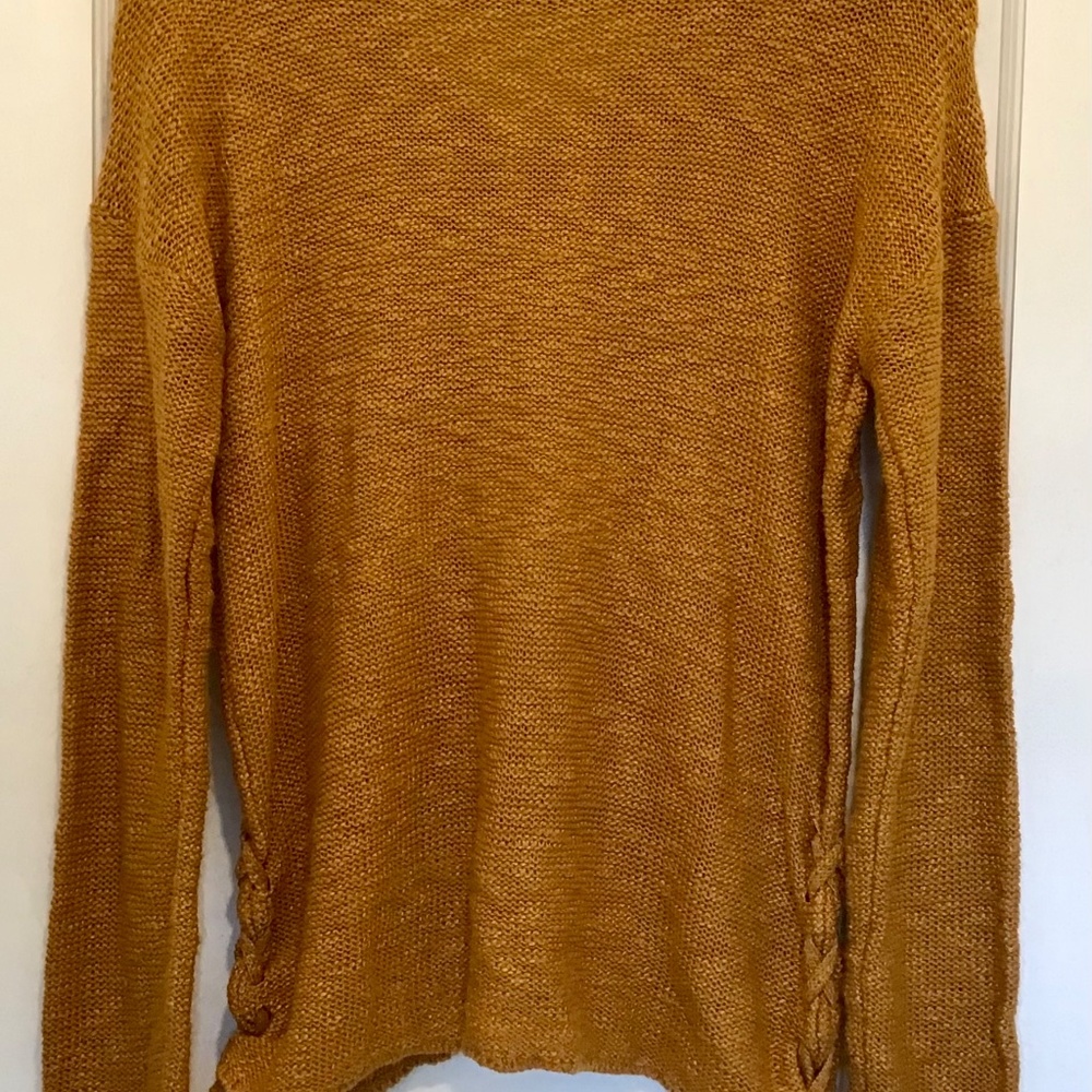 Jolt Women’s Gold V-Neck Sweater Side Ties Size Large - Picture 5 of 7